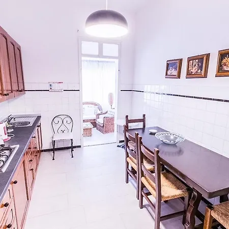 Liguria Terrace Apartment